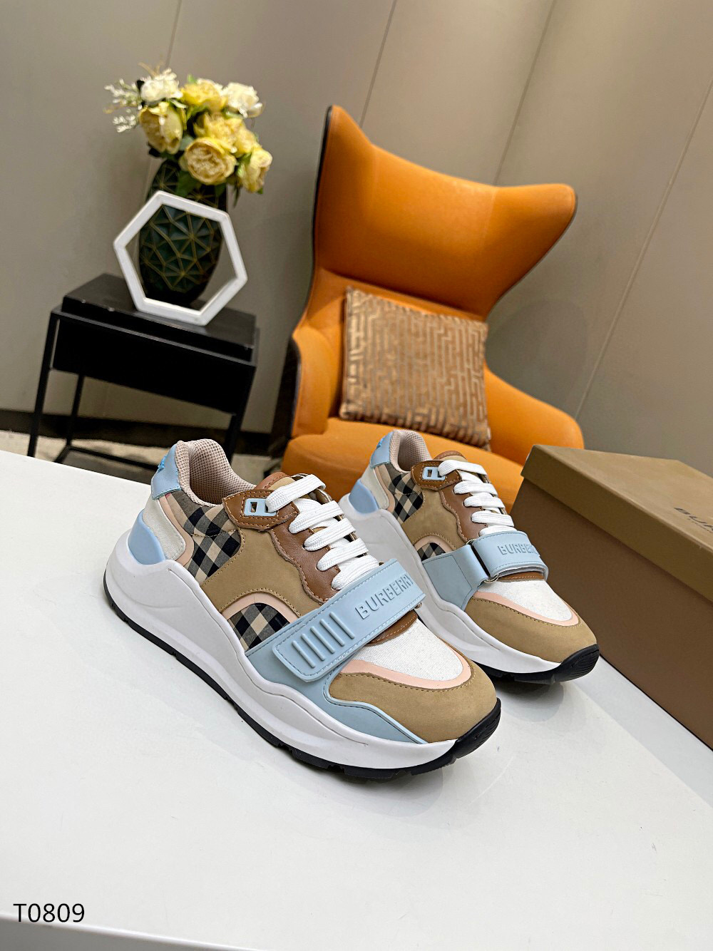 men Burberry shoes-249